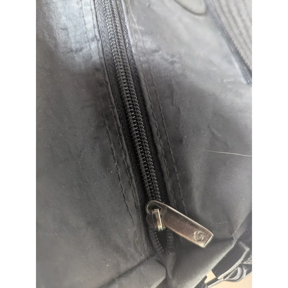 Samsonite Foldable Packable Duffle Travel Carryon Bag Black